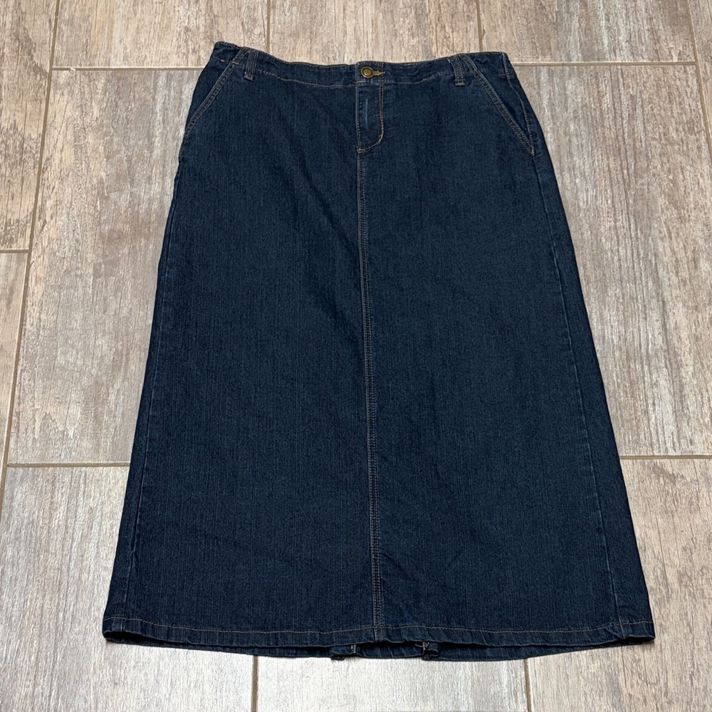 Denim skirt